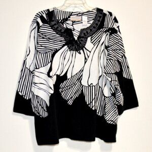 Alfred Dunner Women's Black & White Abstract 3/4 sleeve V-Neck Beaded Top – 2X
